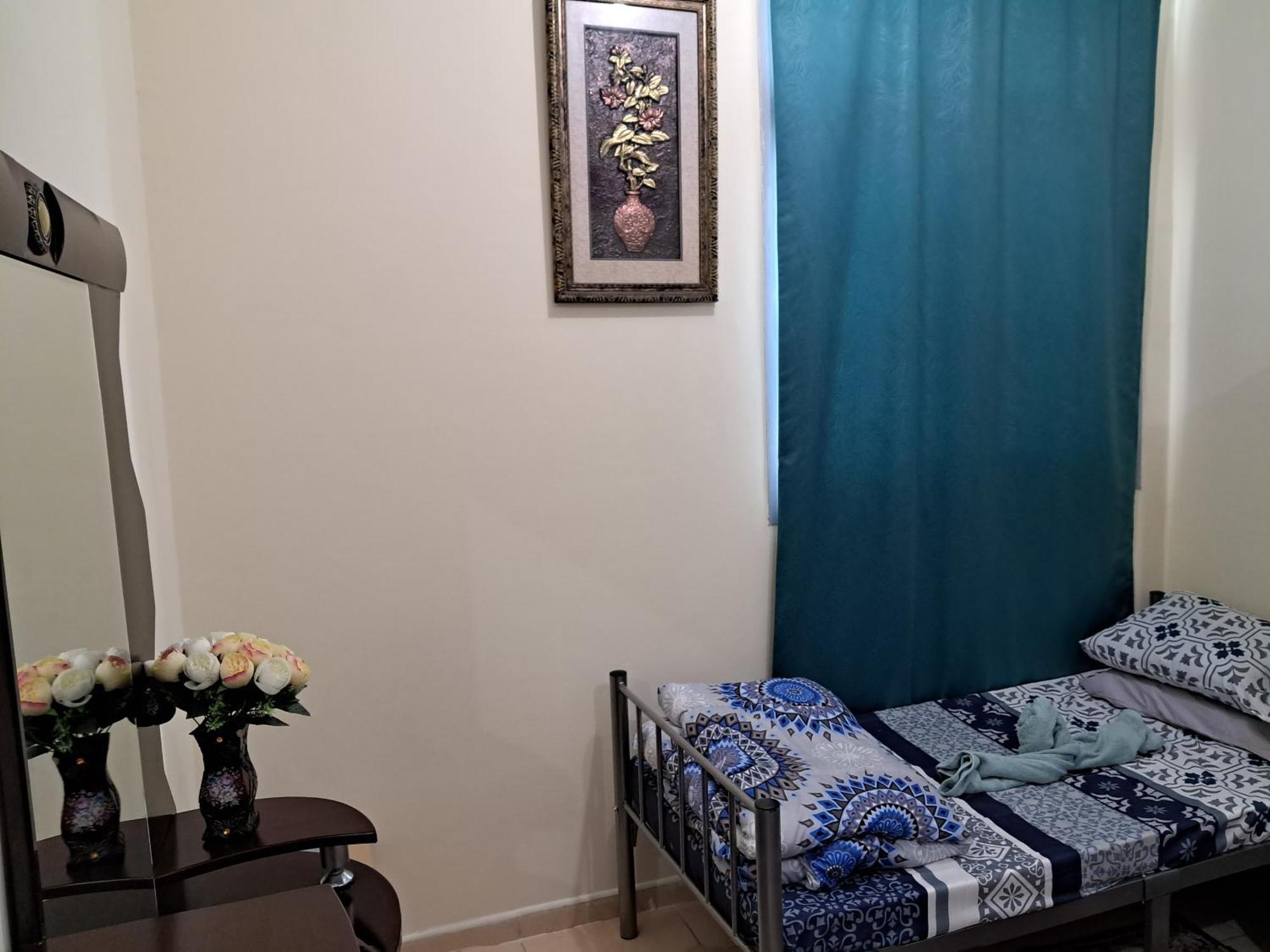 Top House Hostel Abu Dhabi Eksteriør bilde